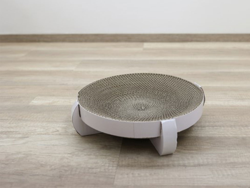 Škrabadlo, lehátko pro kočky KERBL 81555 PLATINUM, 35x35x10 cm