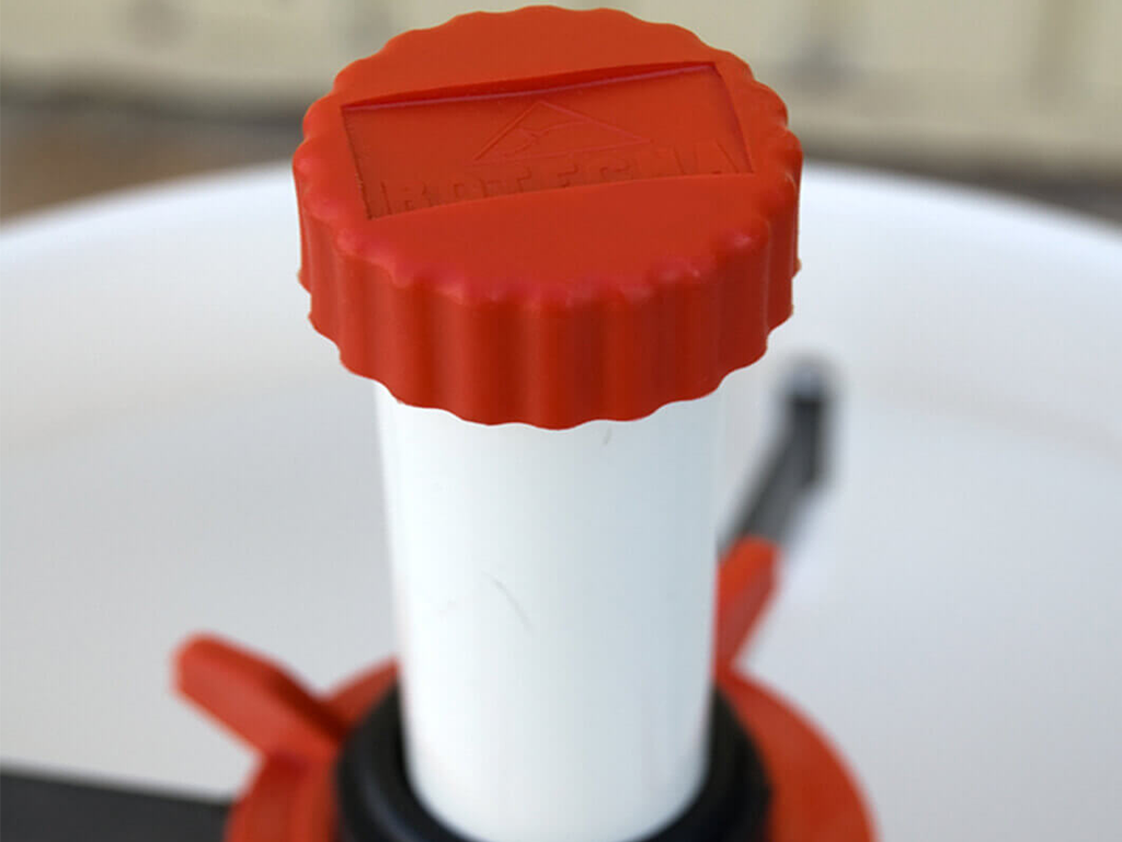 Adaptivní krmítko s násypkou pro selata při odstavu KERBL 221076 MAXI HOPPER PAN