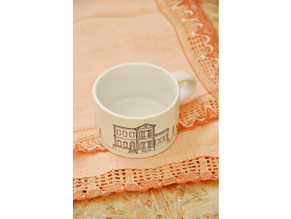 Hrneček makronka - Památník Antonína Dvořáka