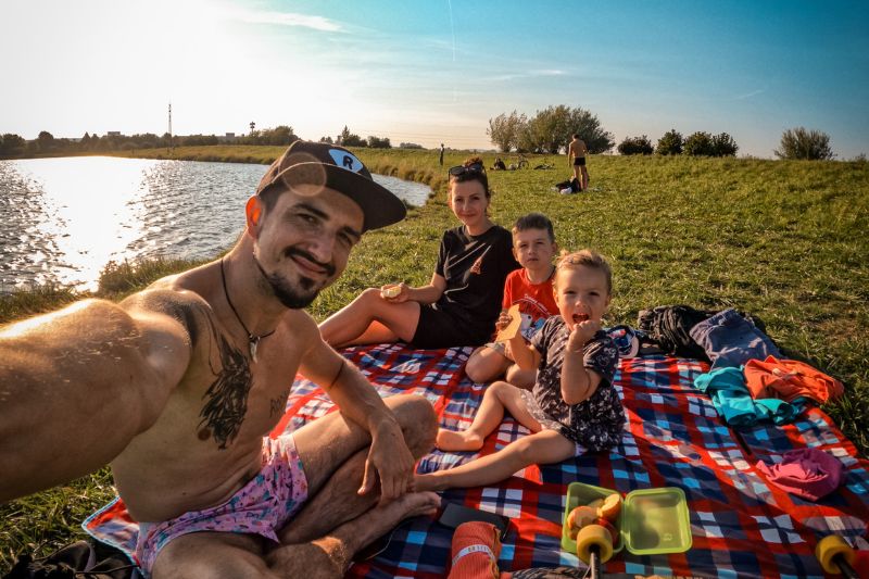 Biocentrum Chrlice: přírodní koupání v Brně, které stojí za to vyzkoušet