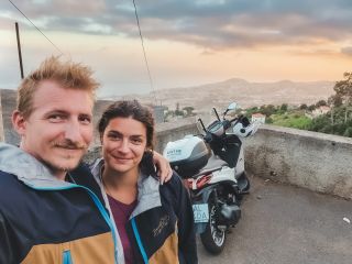 Dostali jsme pozdrav od Lukeho a Barči z Madeiry, děkujeme! 😍 Bunda BC NANO PRO LIGHT⚡️, jedna bunda na vše!...