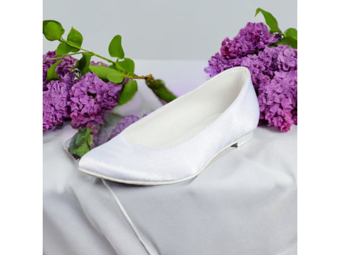 D 600 balerine white