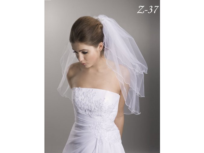 Z-37 svatební závoj