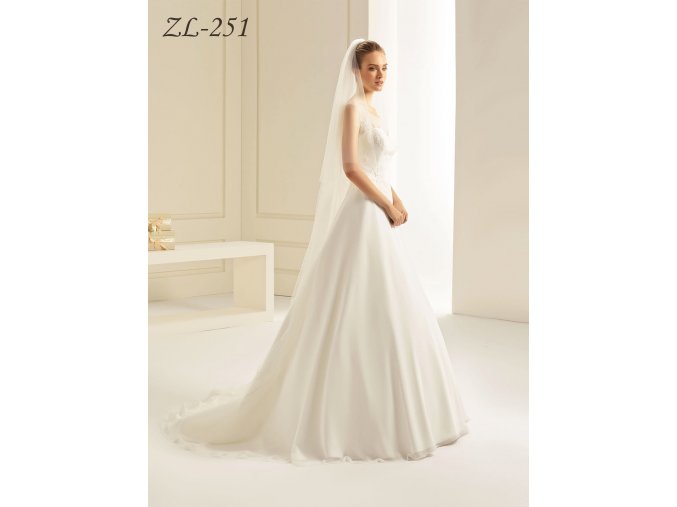 ZL-251 svatební závoj