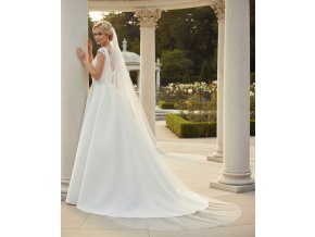 Z-615 svatební závoj