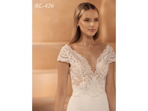 BL-426 krajkový top na svatbu