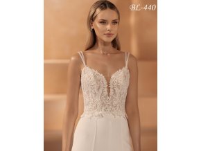 BL-440 krajkový crop top