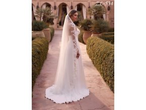 ZL-534 svatební závoj s krajkou