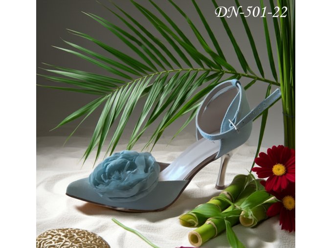 D-501-22 světle modré lodičky