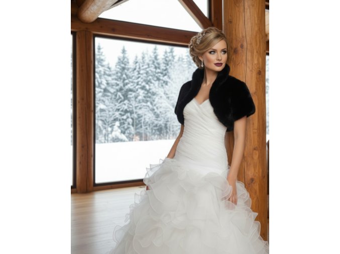 BF-44 cierny kozusok