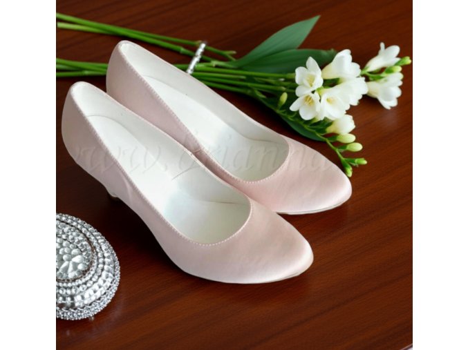 D 107 pink