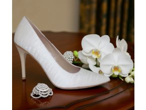 D 207 fala ivory