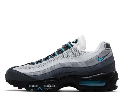 am95 baltic blue 1