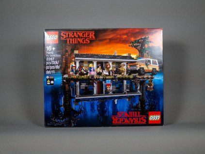 LEGO Stranger Things 75810 The Upside Down