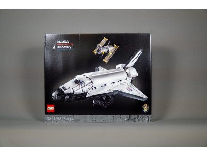 LEGO Icons 10283 NASA Space Shuttle Discovery