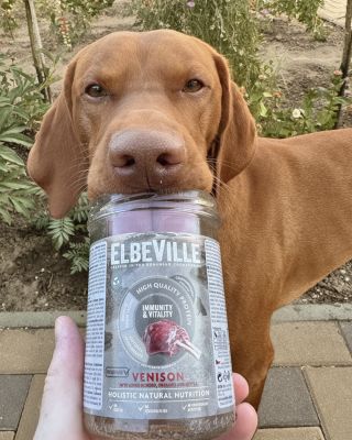 🐶 Prémiové maso pro čtyřnohé mazlíčky Toto exkluzivní maso v našich sklenicích je určeno výhradně pro psy. Výrobce ho...