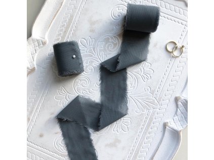 185A789D 4E13 4B4E 9BE0 5BF9414B158F