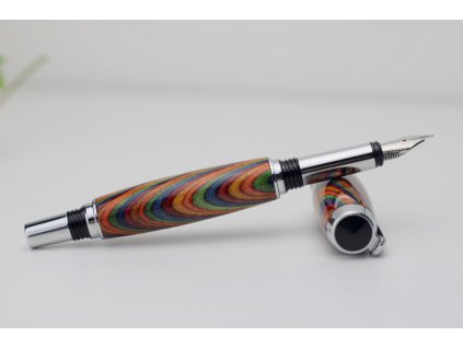 Dřevěné pero Oliver L z barevného dřeva