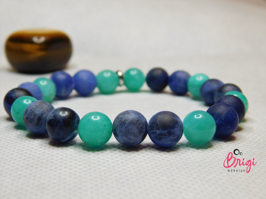 Szodalit, amazonit karkötő