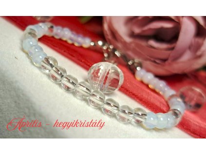 április hegyikristály