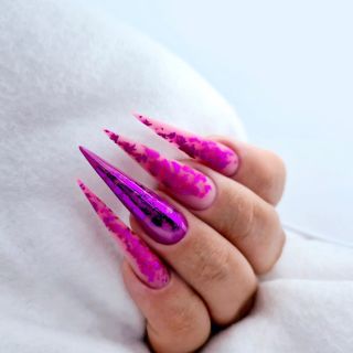 Stejné zdobení, které máte v salonu. Stejné produkty, které už používáte. A přesto… jiný výsledek. Protože když se...