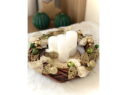 adventní věnec zelený smrkový plát