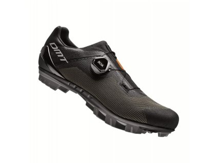 Treads MTB DMT KM4 fekete/zöld (A tornacipő mérete 37,5)