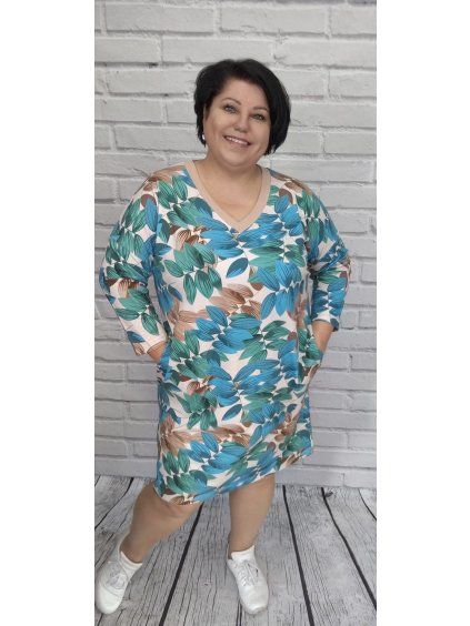 Mikinové šaty s kapsami plus size