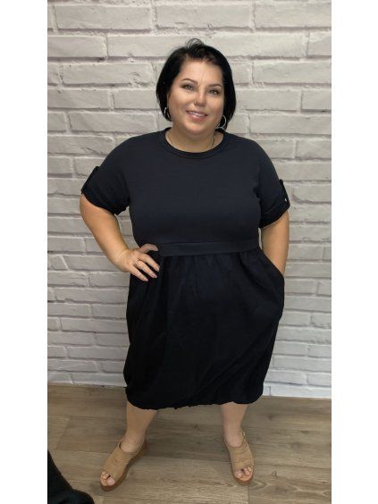 Sportovní šaty plus size