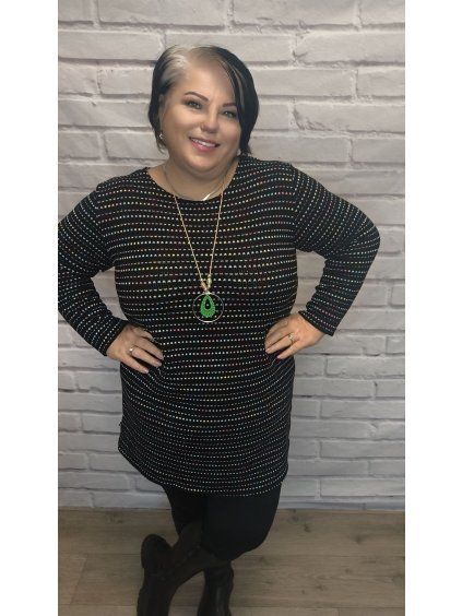 Svetrové šaty plus size