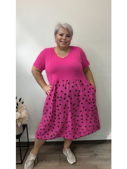 Šaty puntíky plus size