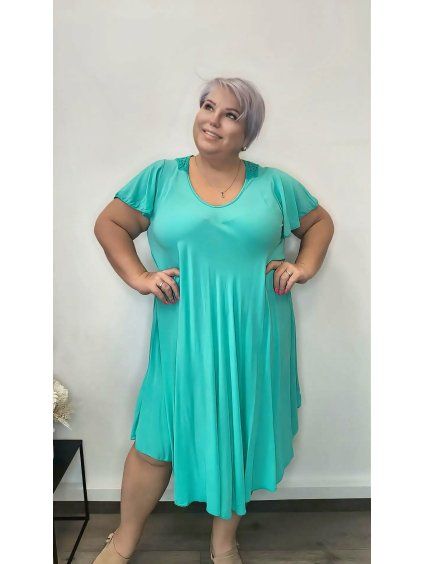 Lehoučké šaty do áčka plus size