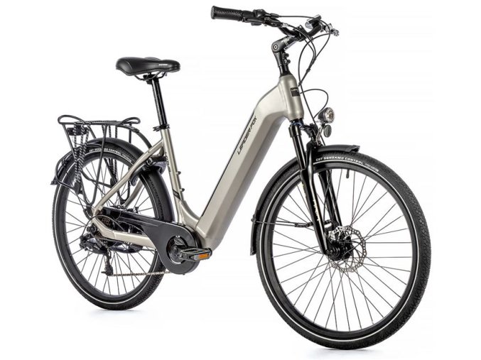 LEADER FOX LOTUS DÁMSKÝ,26",ZADNÍ MOTOR,M:2023-3 Leader Fox LOTUS 26", 2023 stříbrné, vel. 20"