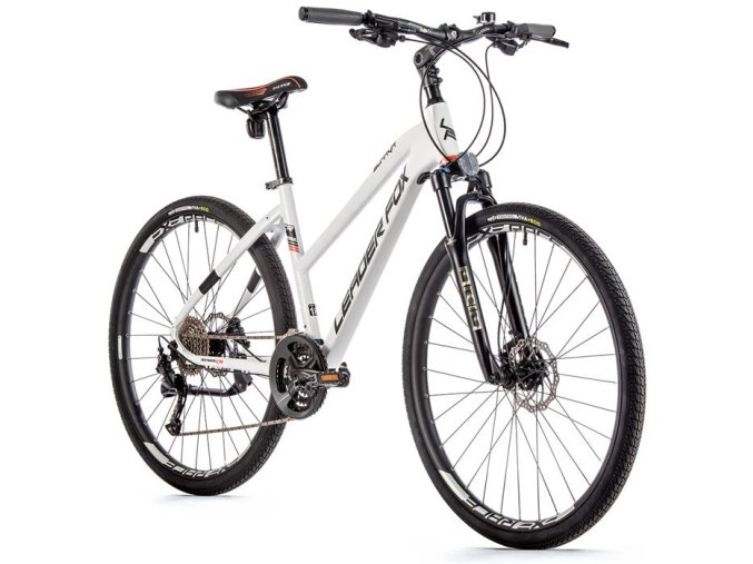 LEADER FOX ŠUMAVA DÁMSKÁ,CROSS 28",3X9,SPEED,M:2023-1 Leader Fox SUMAVA Dámské 28", 2023 bílé, vel. 18"