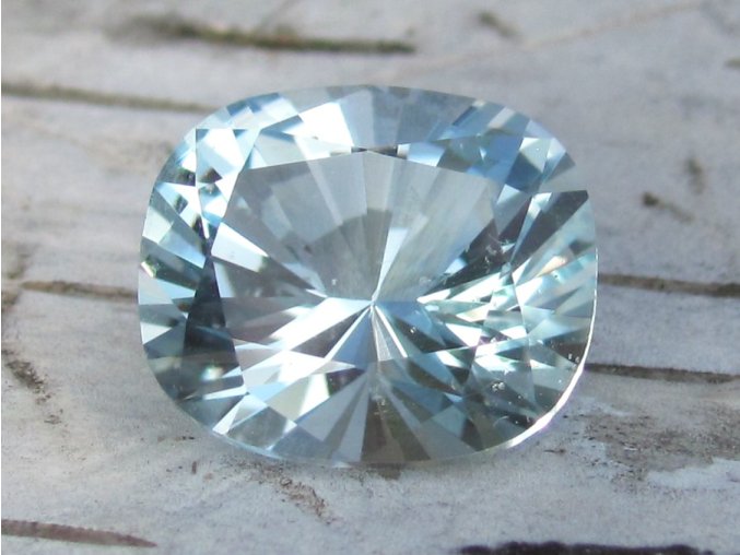 modrý topaz