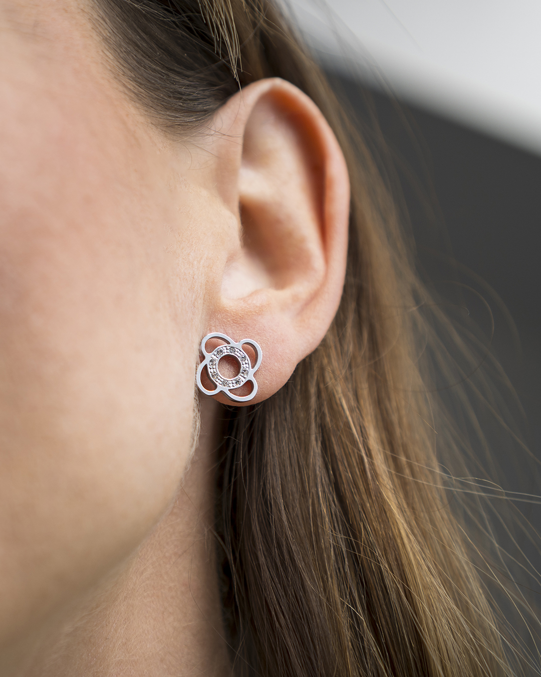 BRUNOshop.cz Náušnice KVĚTINA s kamínky