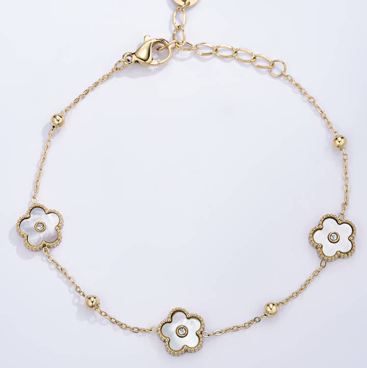 Levně ÉLINE L'ATELIER Náramek KLÁRA BÍLÝ GOLD