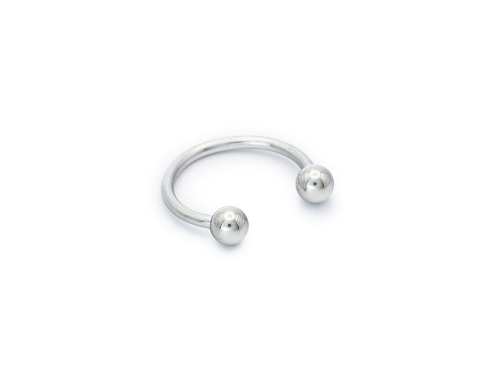 Patkó piercing GÖMBÖK