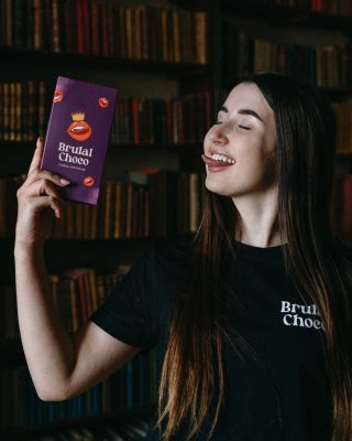 Naše valentýnská edice právě vyletěla do světa! 🩷 Limitovaná kolekce, která je brutálně dobrá – stejně jako tvoje šance to...