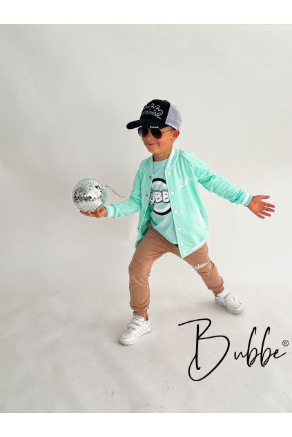 9a5e05c1 14c4 4381 912d 60bb38fb5180