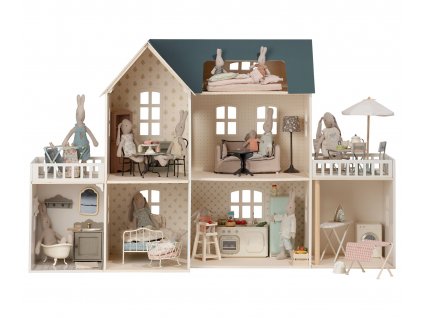 dreveny domcek maileg1