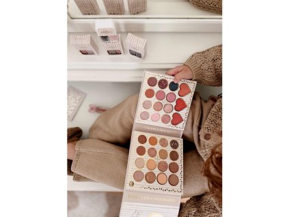 mrs ertha detsky make up set mon cheri (5)