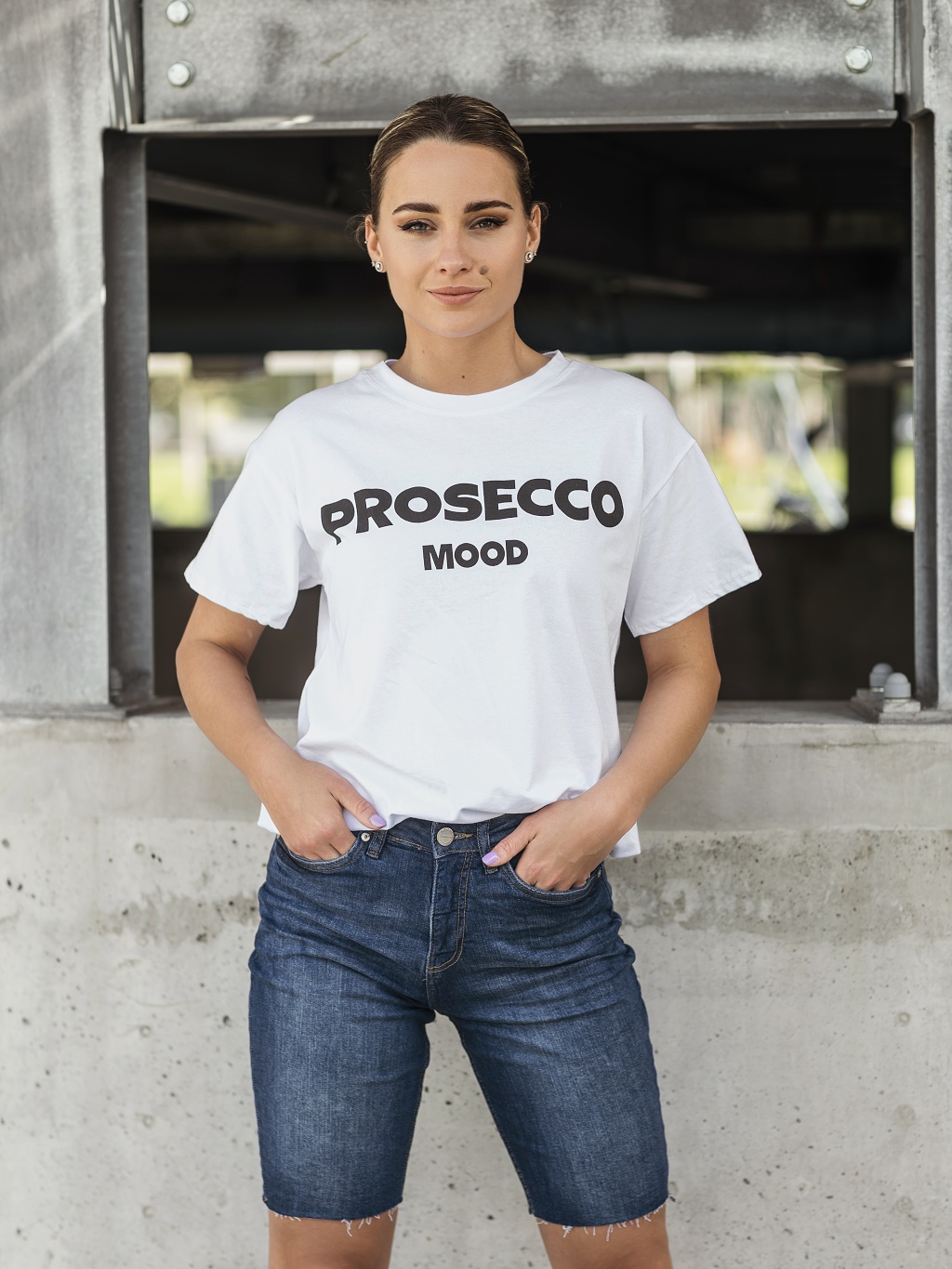 Bílé tričko Bina s nápisem Prosecco