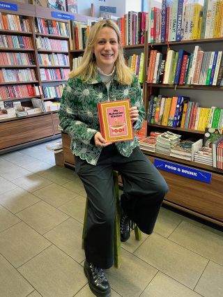 Many thanks to dear @evieharbury for stopping by our bookstore and signing her wonderful cookbook! Grab your copy now in...