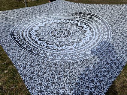 Přehoz Šedá mandala