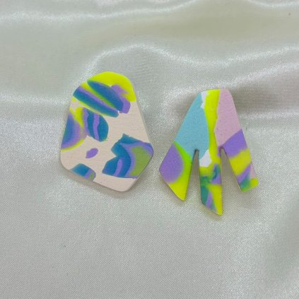 straka nausnice handmade polymer polymerova hmota straka rucna praca limitovana farebna kolekcia