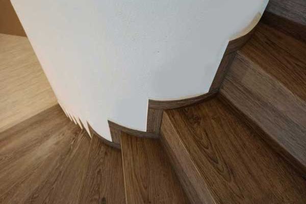 Schodiště z vinylu Dub Wild