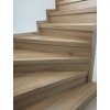 Vinylová podlaha BUKOMA Dub Natur obklad schodiště - ukázka realizace