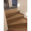 Obklad schodiště vinylovou podlahou Bukoma Dub Bunbury - ukázka realizace