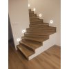 Obklad schodiště vinylovou podlahou Bukoma Dub Bunbury - ukázka realizace